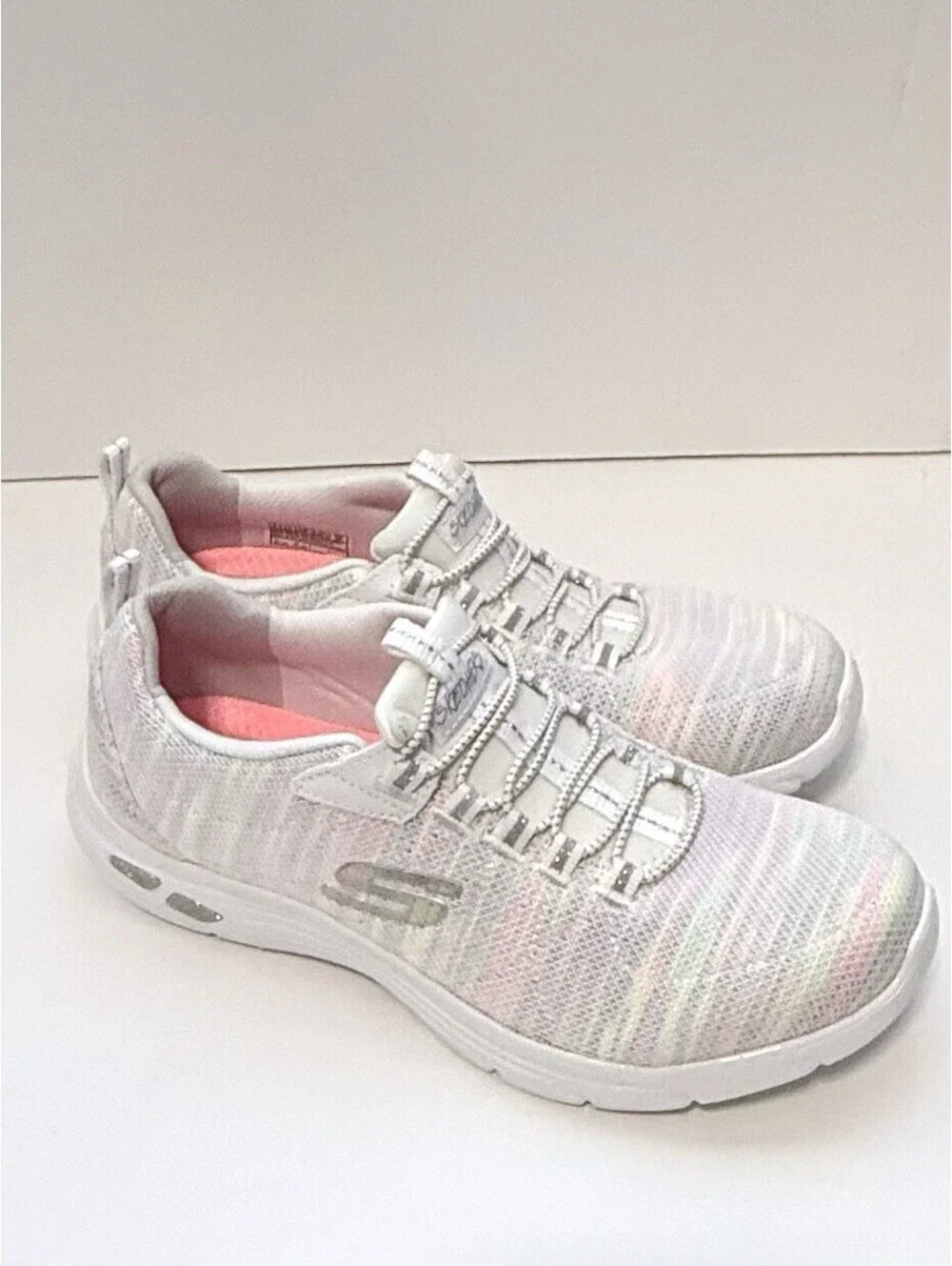 Skechers Relaxed Fit Air Cooled Memory Foam White Multi Shoes Women’s 6.5